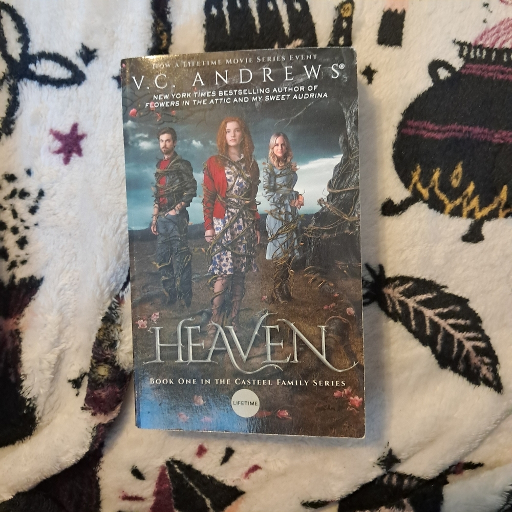 V.C. Andrews Book Set - Roxy's Story & Heaven - Picture 2 of 7